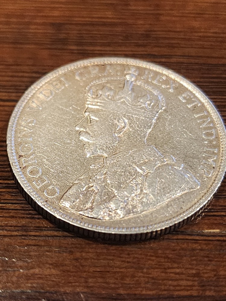 1918 Canada 50 Cents Silver Coin