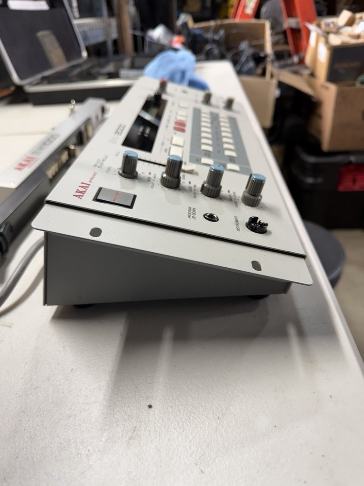 Akai EWI1000/EWV2000 Ref No 7173