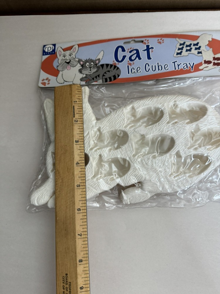 rpi Group Cat Shaped Flexible Silicone Mold Ice Cube Tray