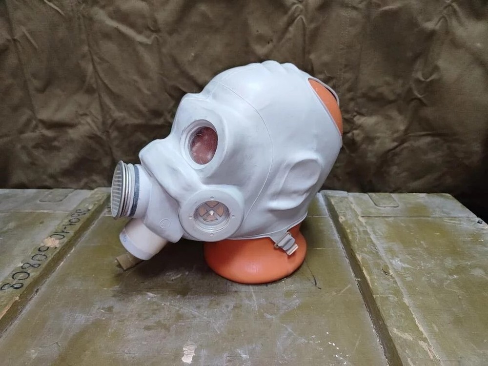 PMG Gas Mask EO-18 , Size3+BAG