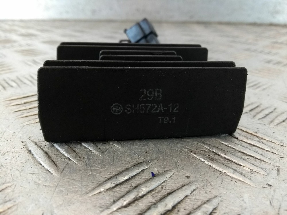 2000 SUZUKI GZ 125 RECTIFIER REGULATOR