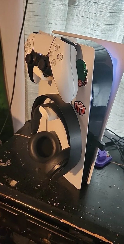 Playstation 5 Headset & Controller Clip
