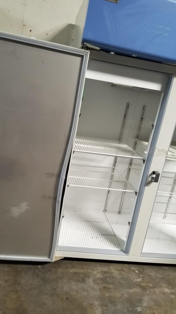 Thermo Lab Refrigerator Triple Solid Door | Laboratory Storage