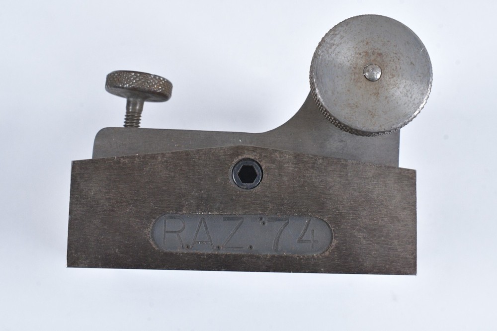 Set 2 Solid Steel Angle Plates Tool Makers Machinist Squares Precise + 4 Blocks