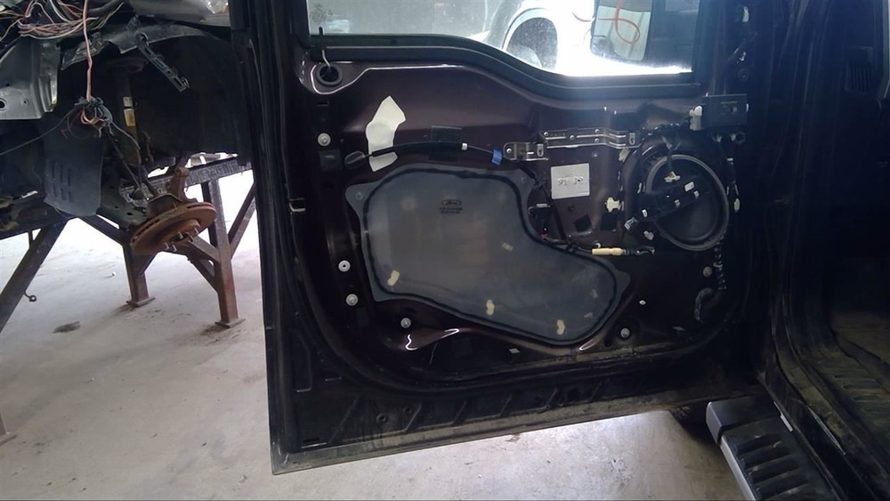 F150 2019 Air Shutter 1581522