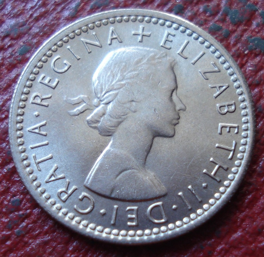 1962 BRITISH SIX PENCE IN UNCIRCULATED CONDITION
