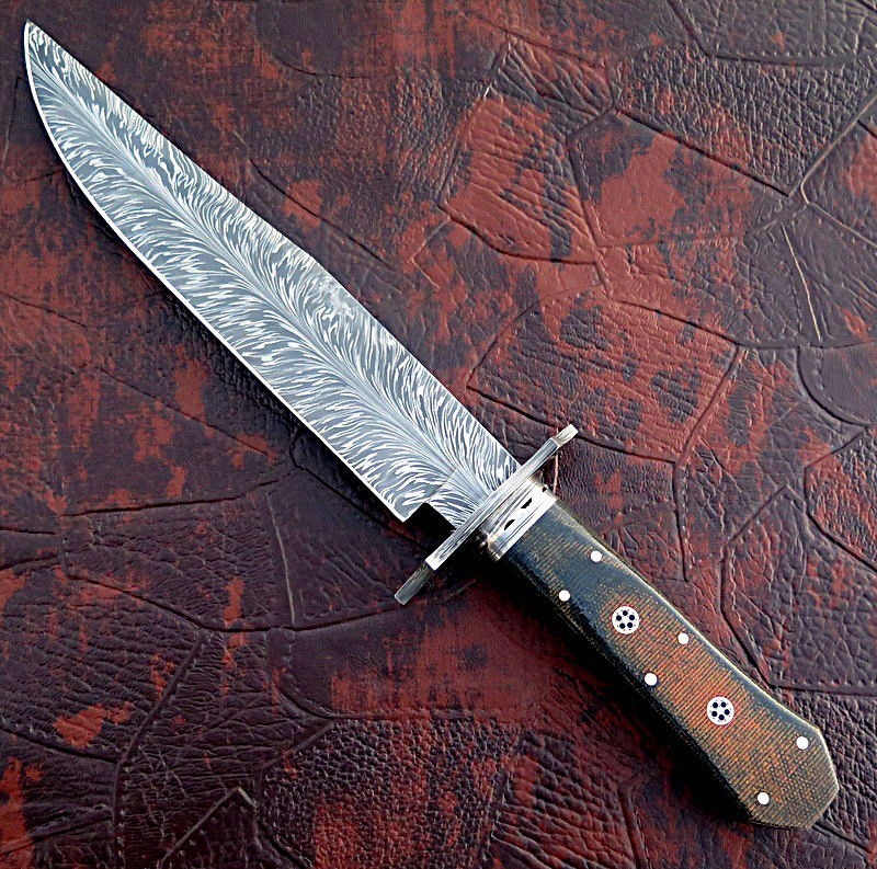 DAMASCUS STEEL HANDE MADE BOWIE KNIFE ......