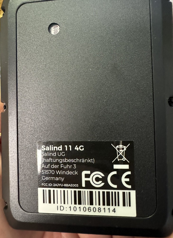 SALIND 11 4G USA GPS TRACKER