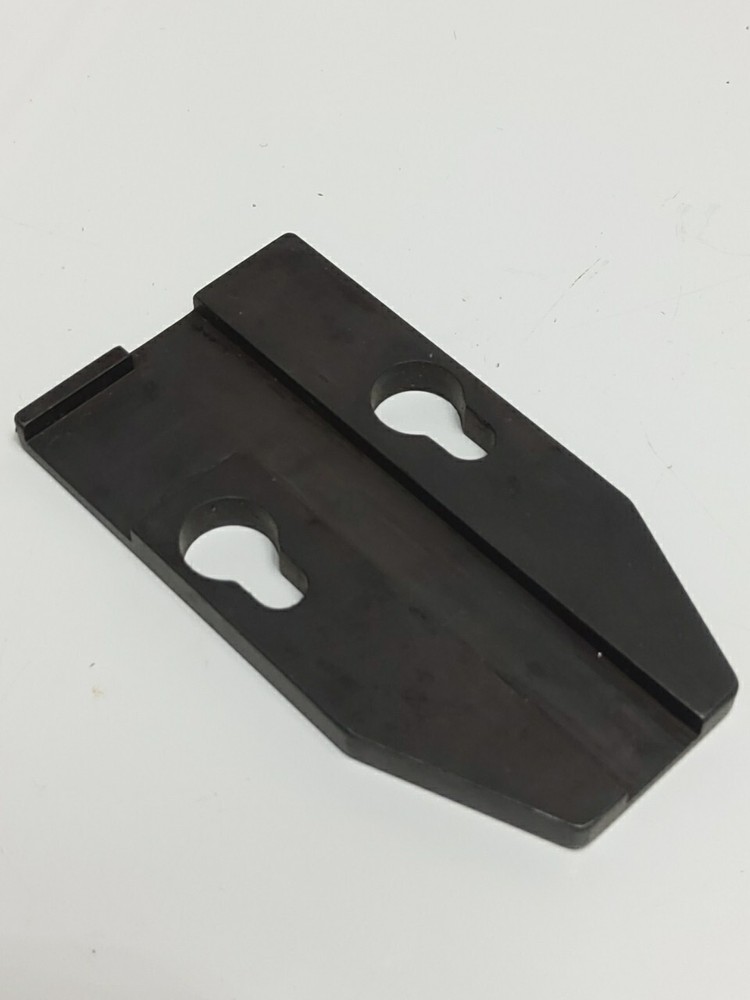 BEA GUIDE PLATE 2010079020 (NOS)