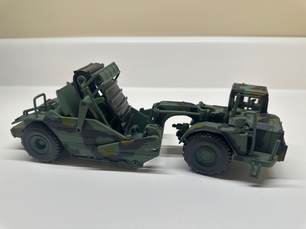Caterpillar Military 623G Elevating Scraper Diecast Model By Norscot