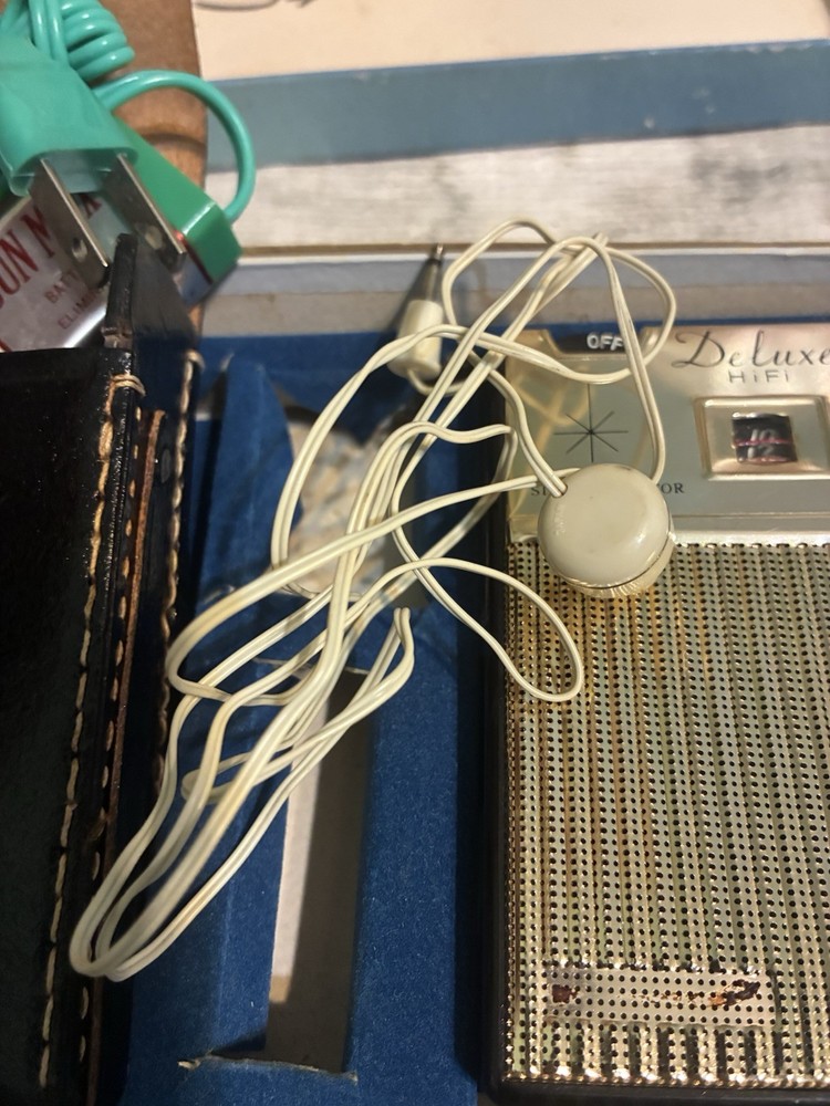 Tempest Transistor Radio