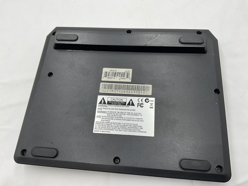 Akai Professional MPD18 Compact Pad Controller/Tested/No Cable