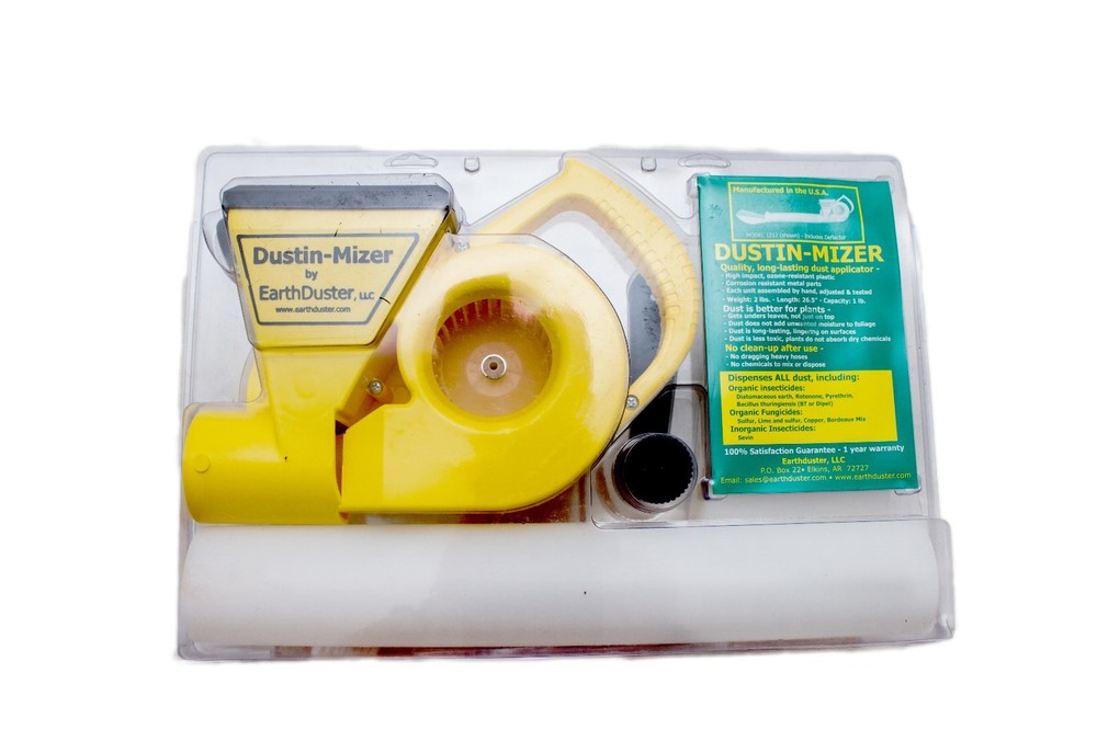 Dustin Mizer Powder Duster
