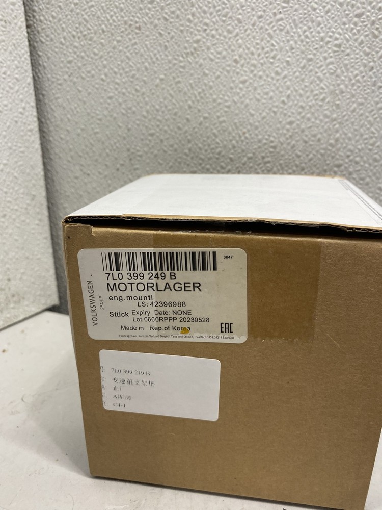 Volkswagen Trans Mount 7L0-399-249-B