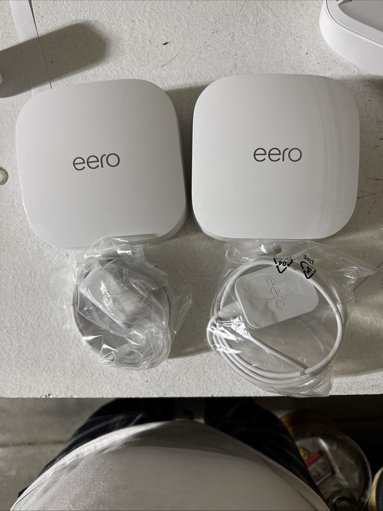 Eero 6 Mesh WiFi 6 System (2- Pack)  New Open Box Frontier/ Verizon