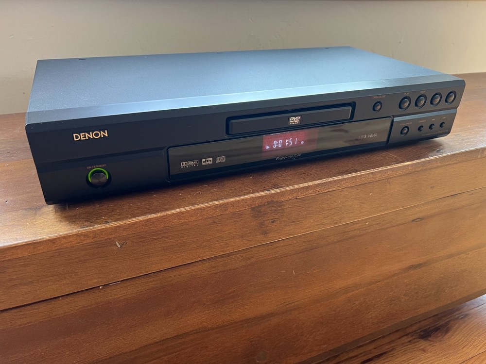 Denon DVD-1710 CD/DVD Player