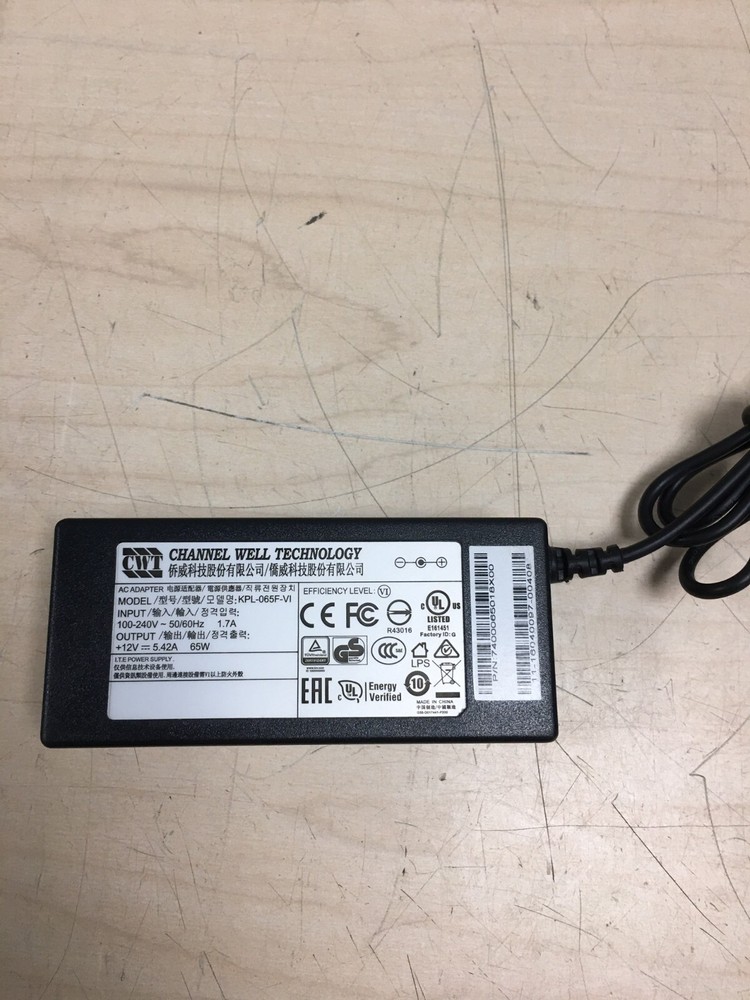 Check Point L-72W FIREWALL W/ORIGINAL AC-ADAPTER