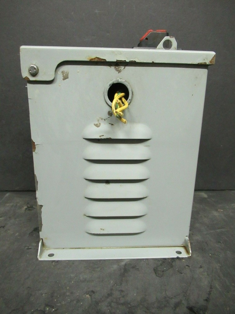 DAIKIN VOLTAGE TRANSFORMER MDGTB-13 480 VOLT