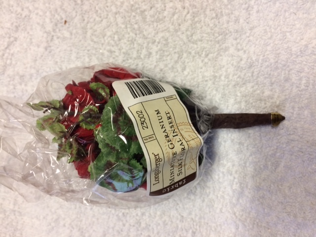 Longaberger Mini Geraium Flower Insert - NEW