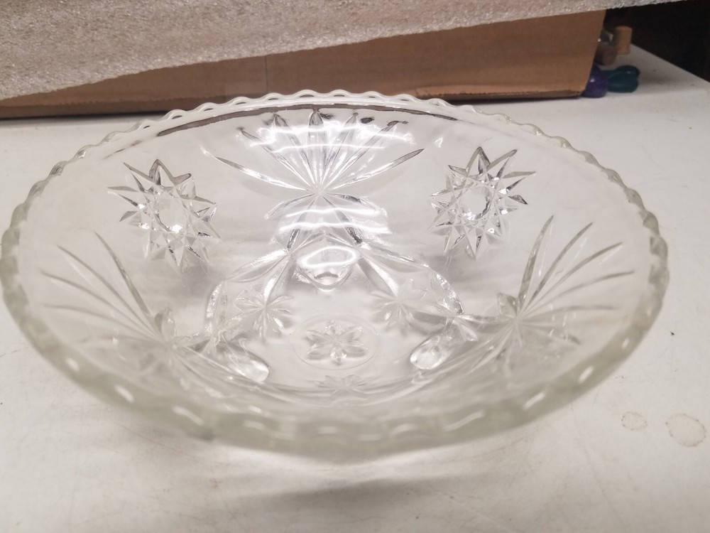 Footed Clear Cut Glass Dish Star/Palm Leaf Design