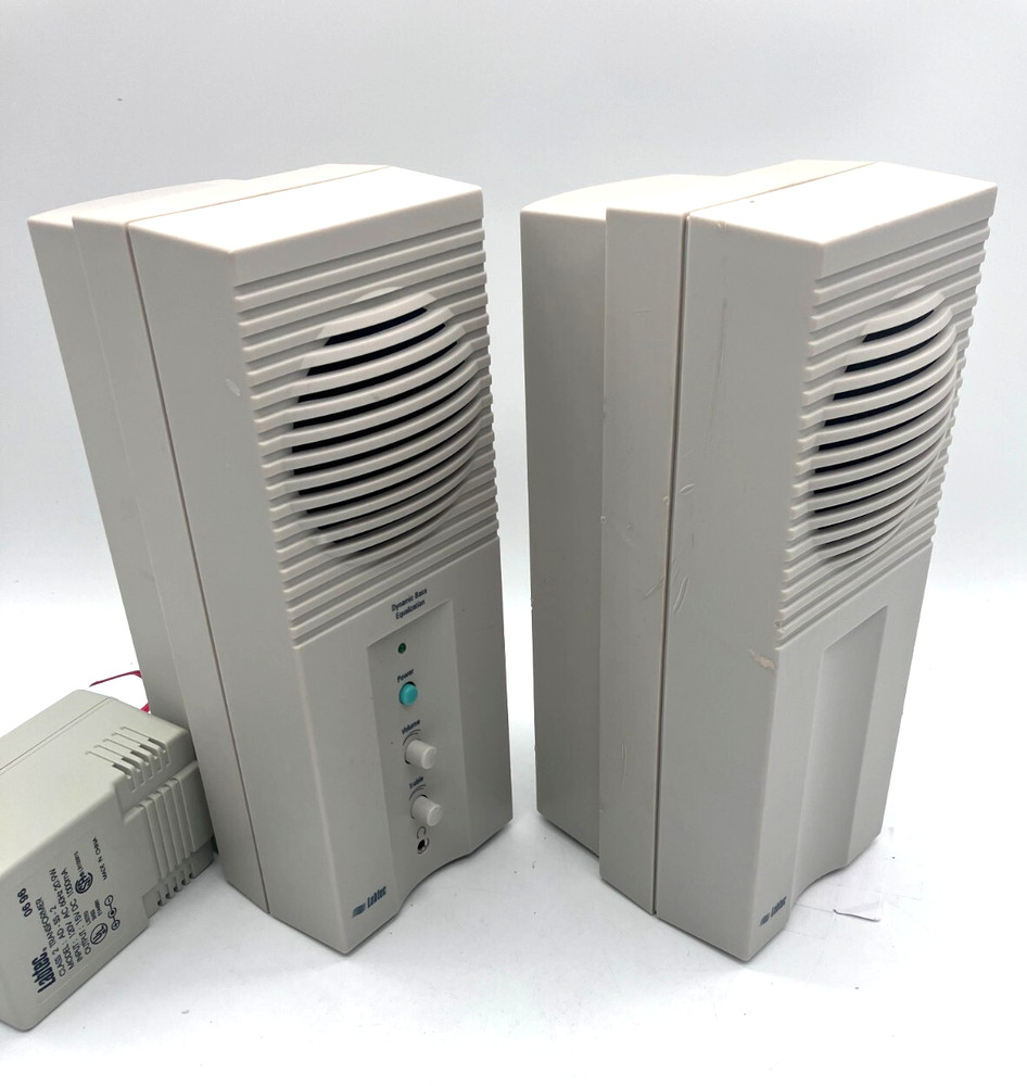 Labtec 2-Piece Speaker System LCS-1020 Includes Power Cord