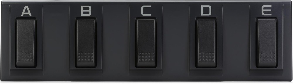 Korg Model Number EC5 5-Switch Multi-function Pedalboard Black