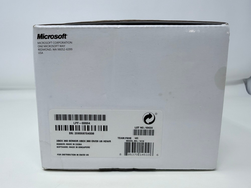 Microsoft Kinect Sensor Xbox 360 & Kinect Adventures- TESTED & WORKS