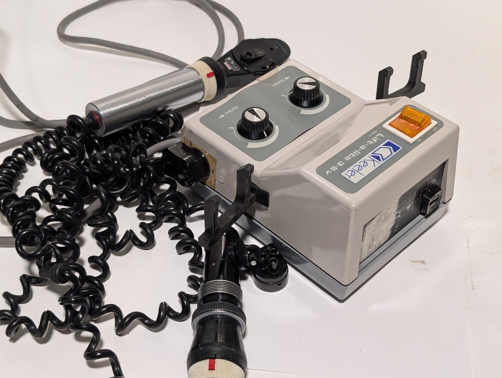 Keeler Lift-A-Lite 3.5V diagnostic instrument power source, see description note