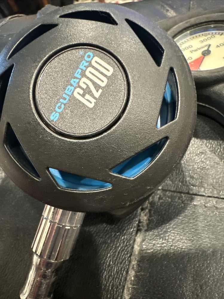 Scubapro Regulator 3000PSI G200 Mint Condition Pre-owned