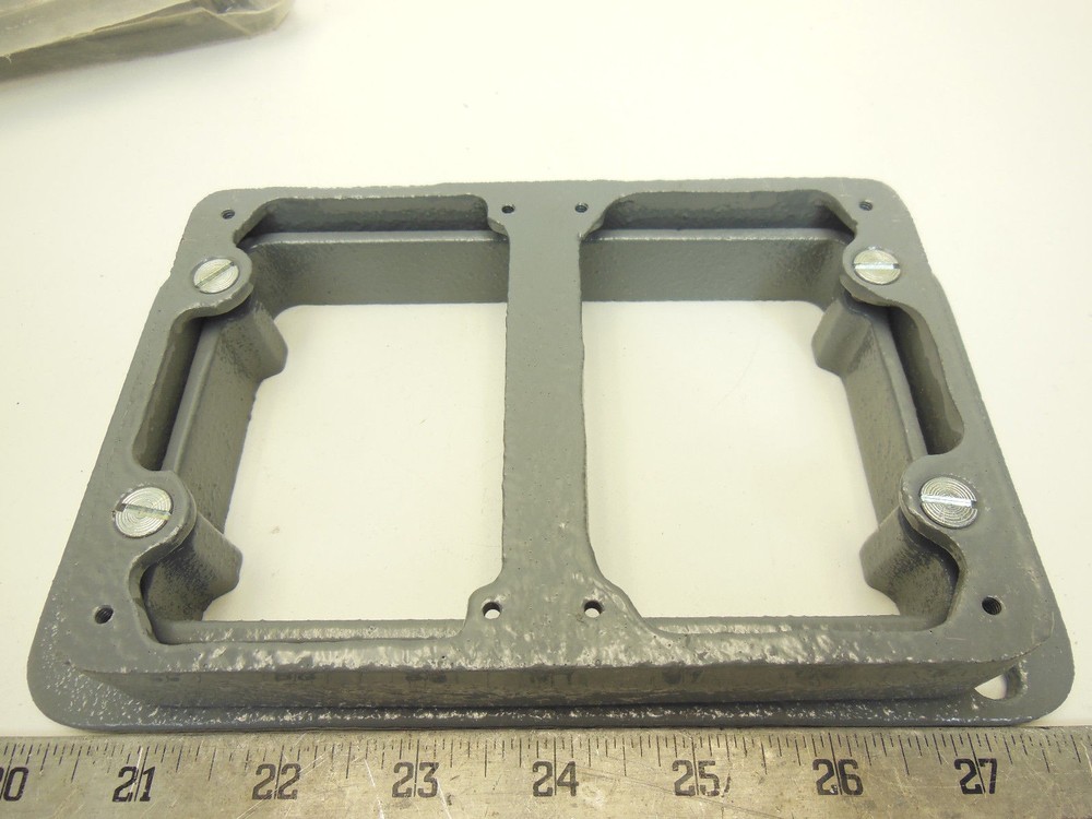 Hubbell C4200 Floor Box Adjusting collar