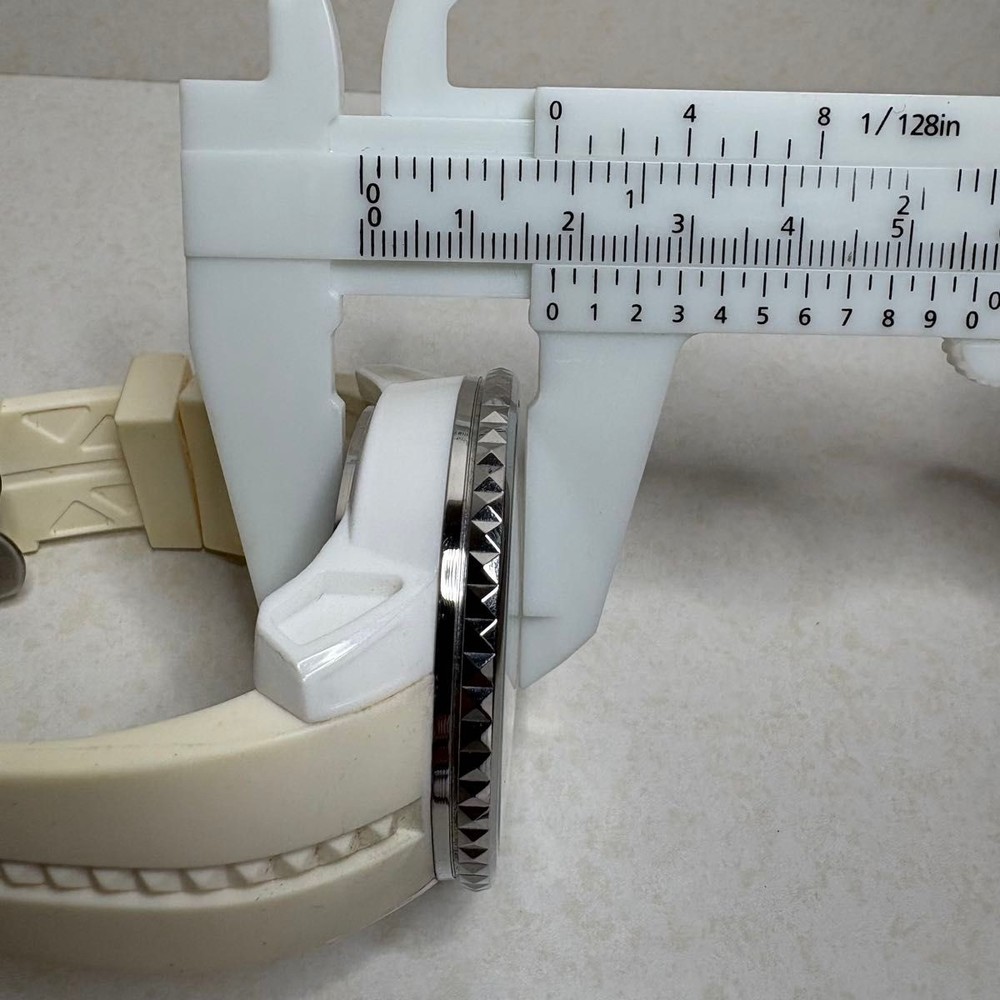 Tendence Gulliver watch, battery replaced, working.
