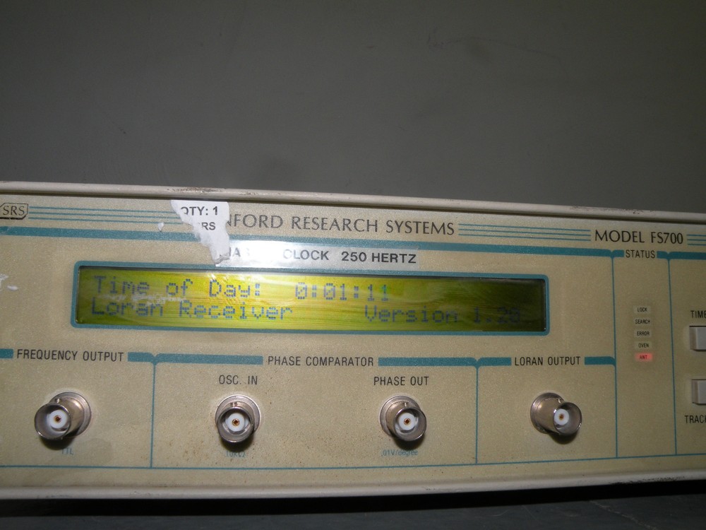 Stanford Research Systems SRS FS700 Loran-C Frequency Standard