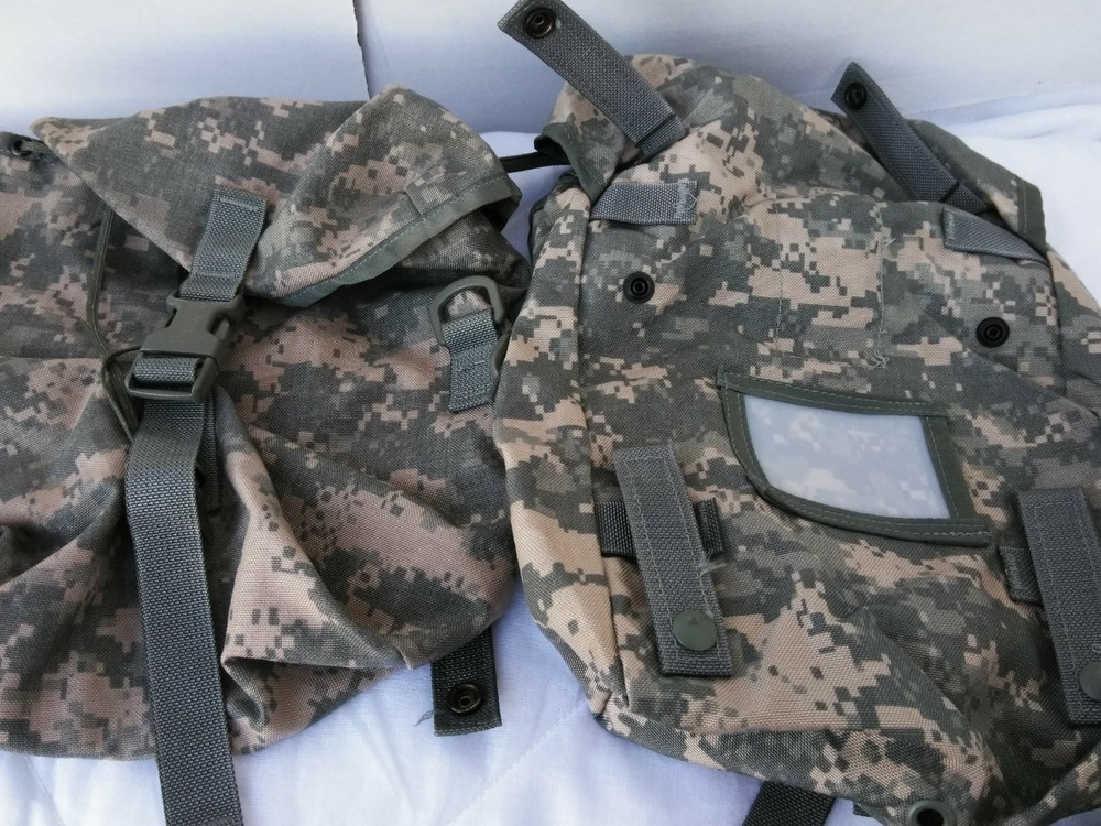 RUCKSACK ACU LARGE , and 2 SUBPAK POUCHES & FRAME