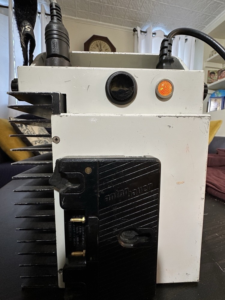 K5600 Joker Bug 200 Par HMI Light