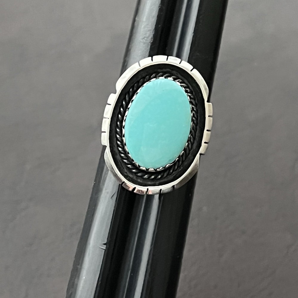 Native American Sterling silver & turquoise split shank ring Size 8