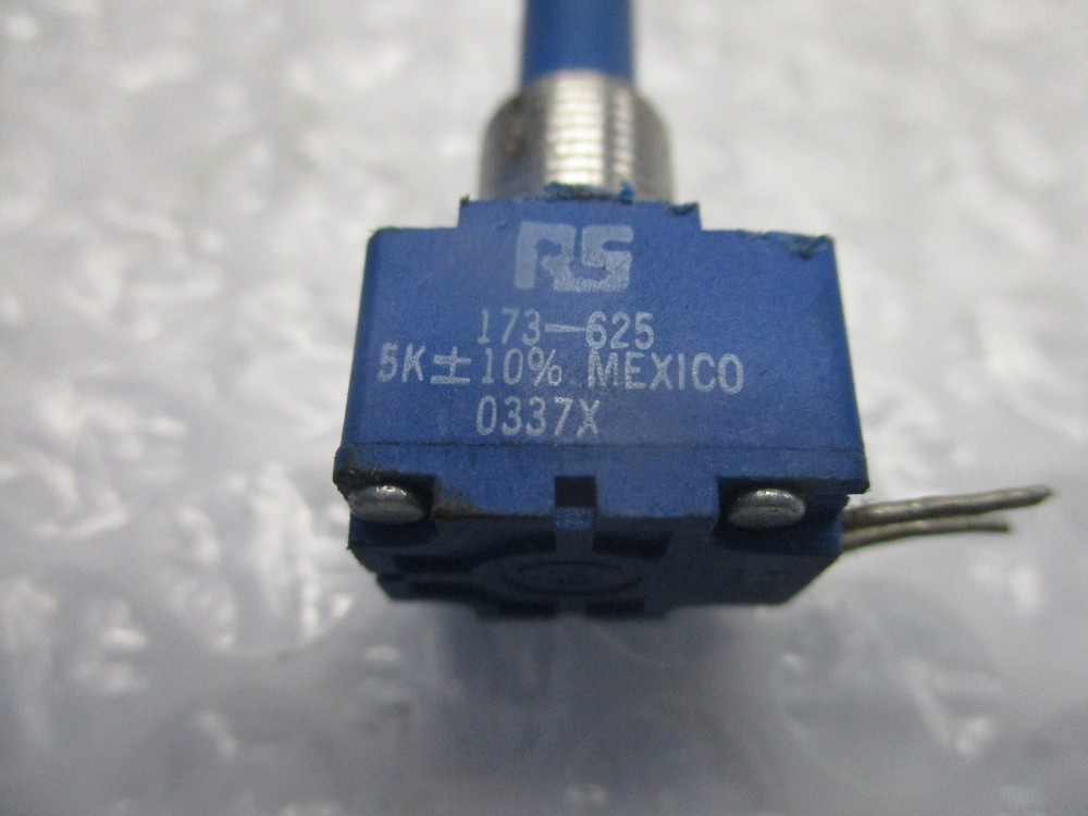 RS 173-625 POTENTIOMETER NSNP