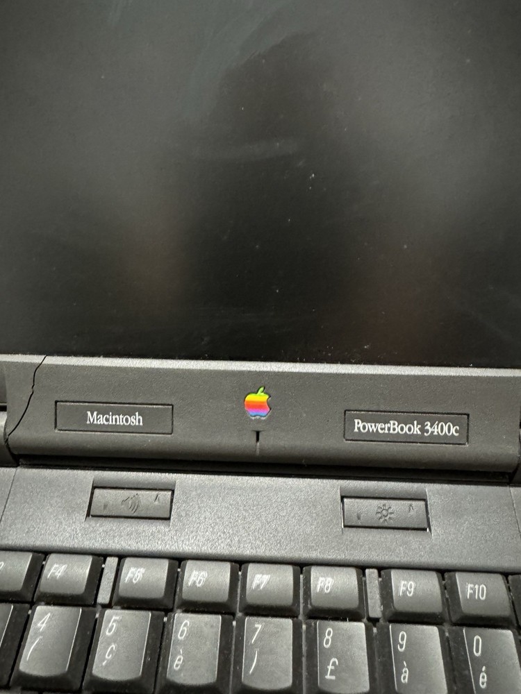 Apple Macintosh PowerBook 3400 Series