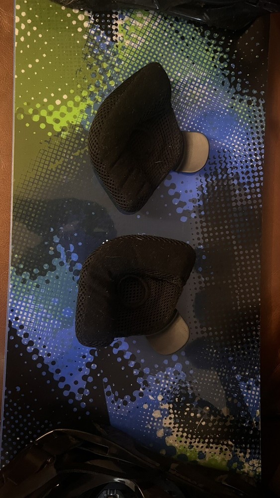 mens snowboard gear