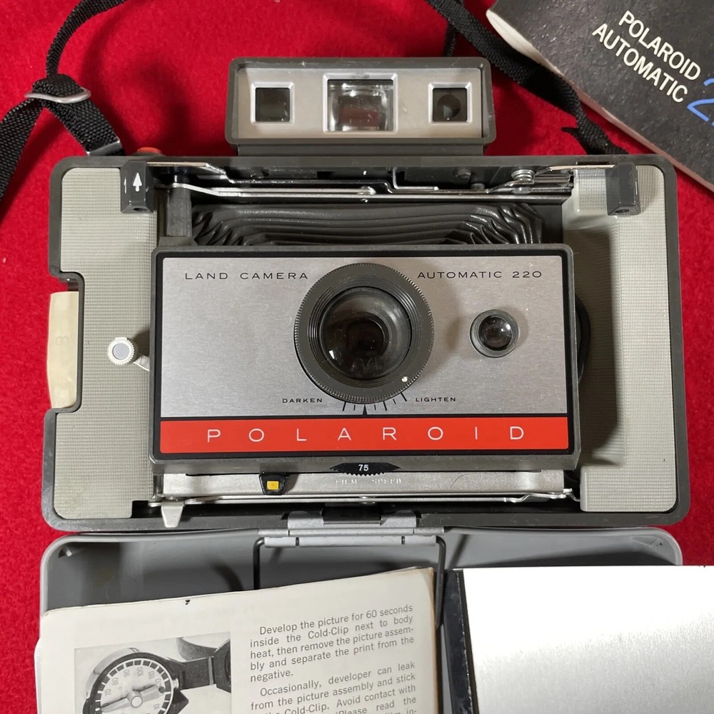 Vintage Polaroid Land Camera 220