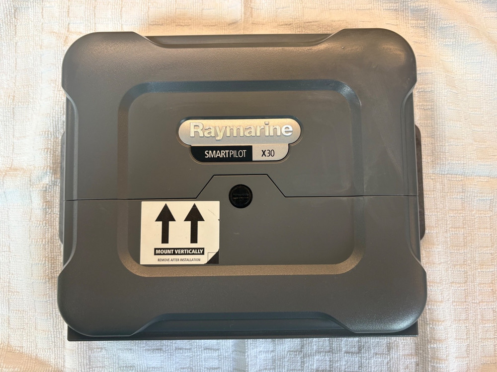 Raymarine SmartPilot X30 E12199 Autopilot Course Computer