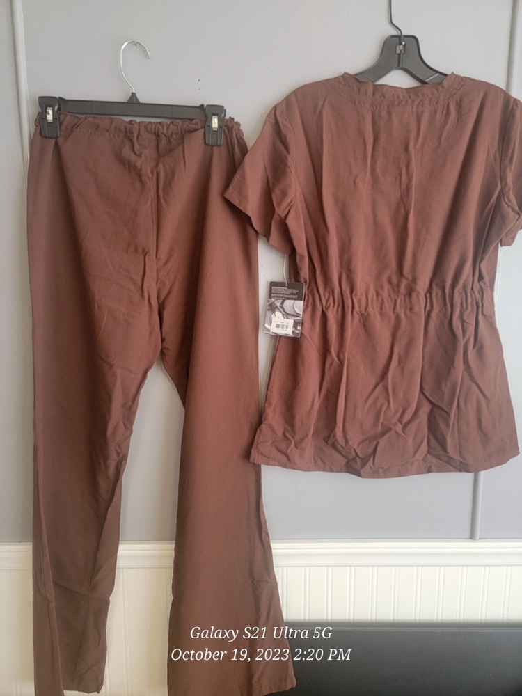 Dickies Scrub Set Brown