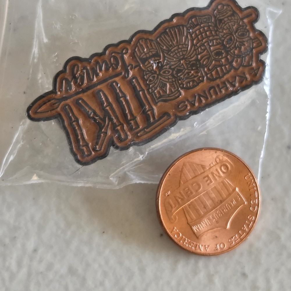 Kahunas Tiki Lounge Lapel Pin
