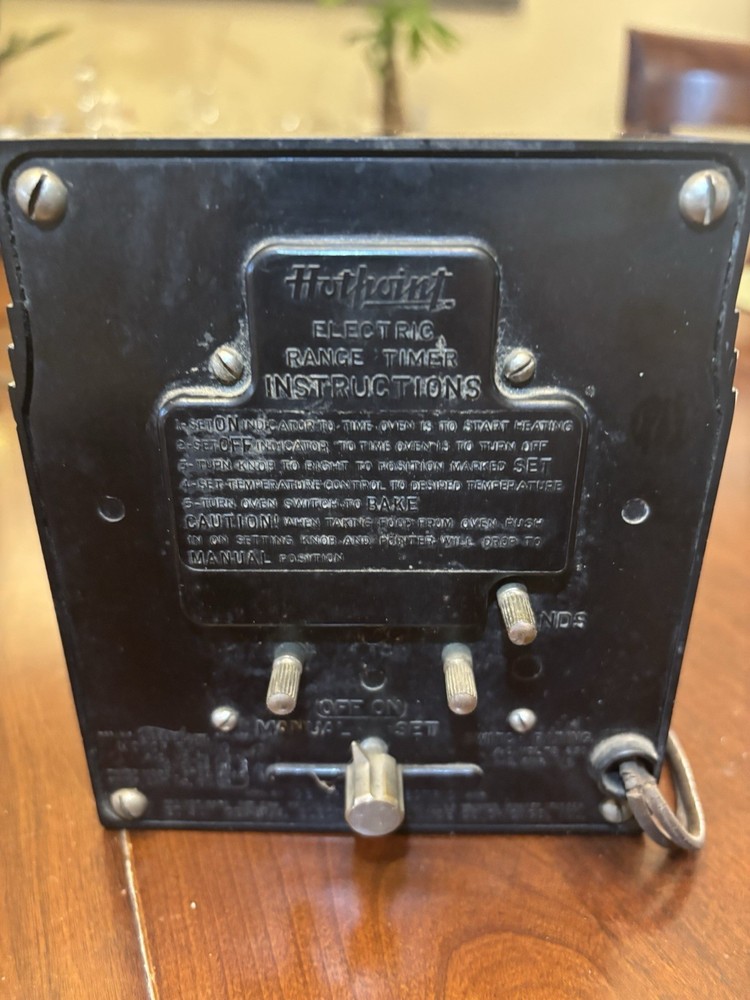 General Electric Art Deco Hotpoint Clock & Oven Timer