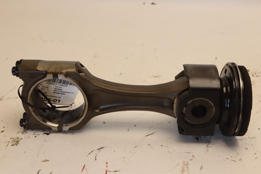 2013-2017 PETERBILT 579 CUMMINS ISX15 ENGINE PISTON CONNEECTION ROD OEM