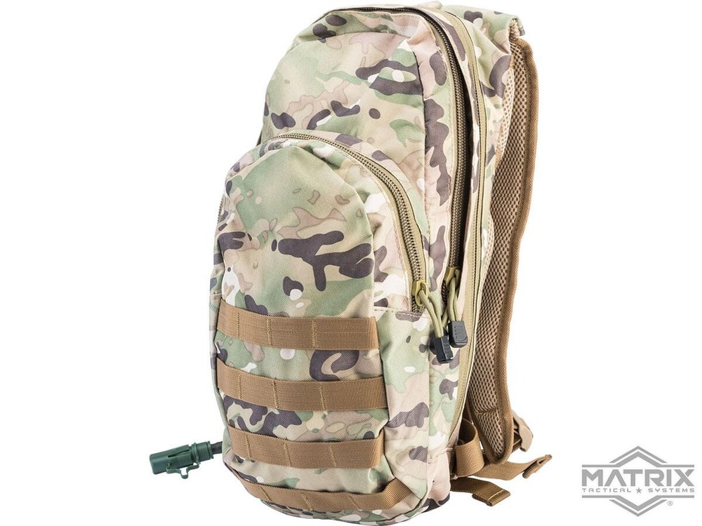 Matrix Padded Adjustable Field Day Pack with 2.5L Hydration System - Camo