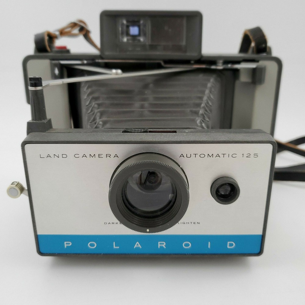 Vintage Polaroid Land Camera Automatic 125 Folding Camera Untested