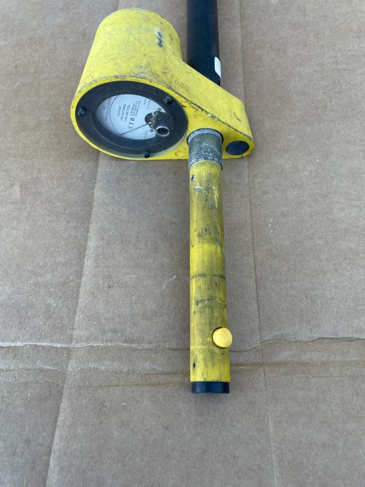 STB 72 AS - Yellow/Black Handheld Analog Phasing Test Sensor Electrical