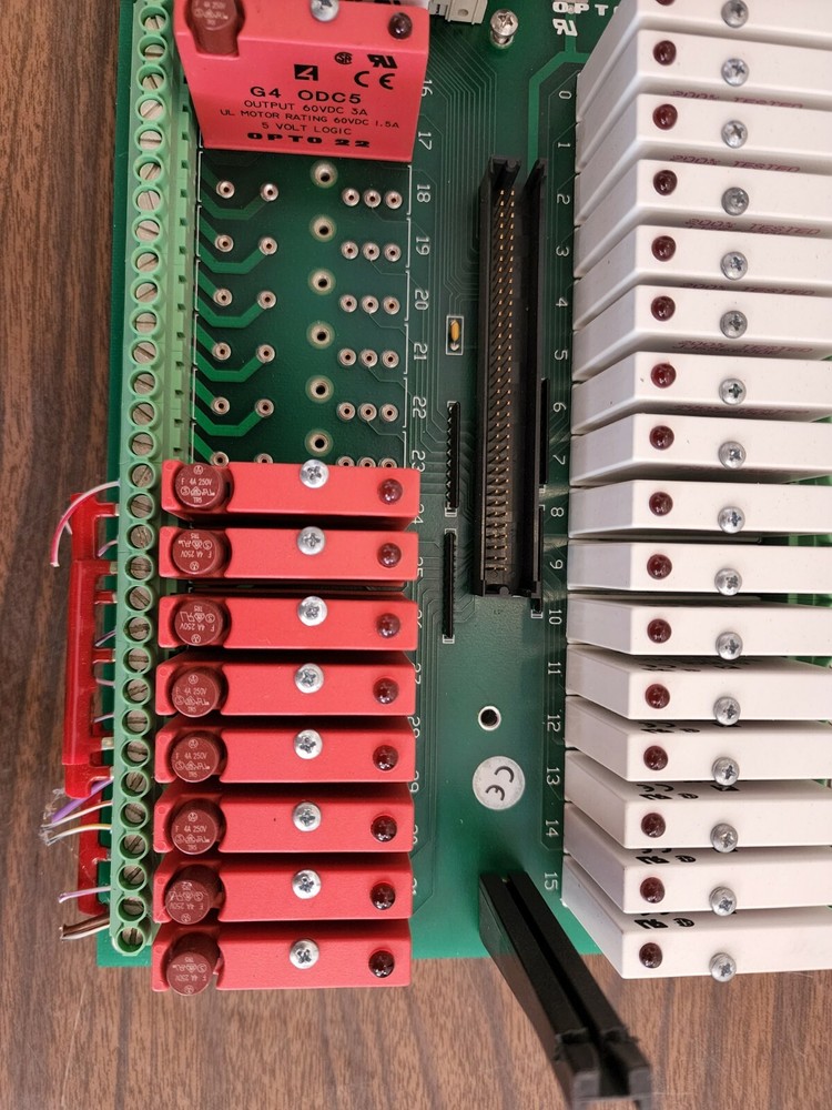 Opto 22 G4PB32H w/ modules