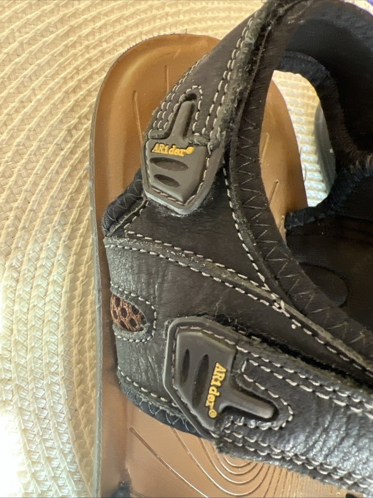 ARider Unisex Sandals Size 10