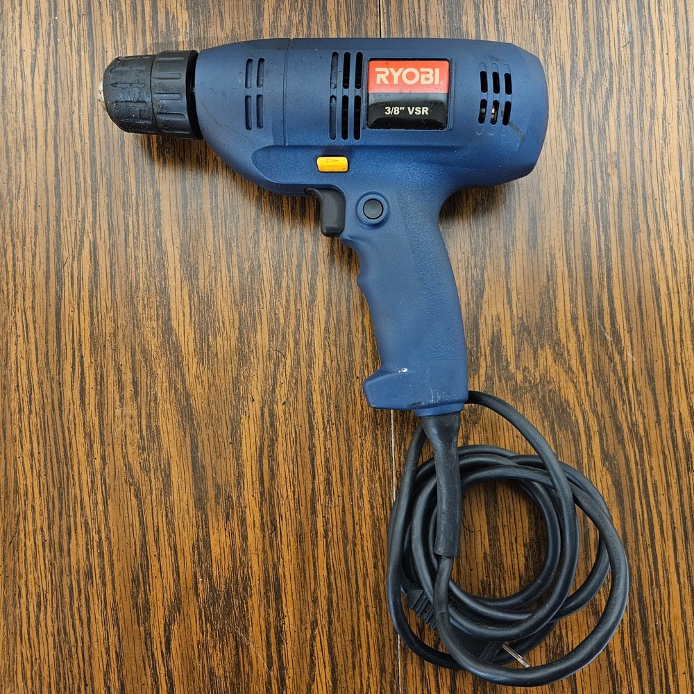 Blue Ryobi D40 3/8 VSR Corded Drill with Case